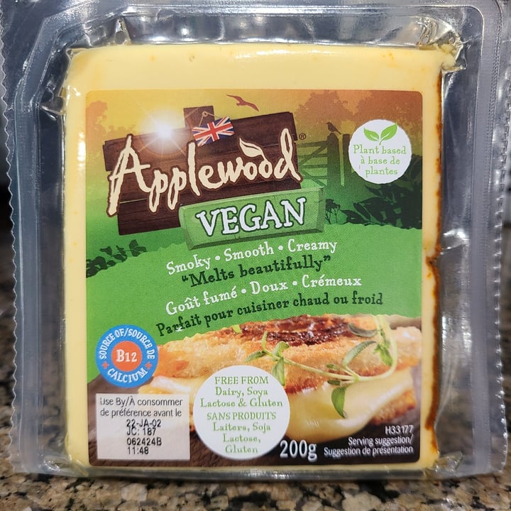 review photo of Applewood Applewood Vegan Smoky Cheese Alternative shared by @bisingular on 02 Oct 2021 - review