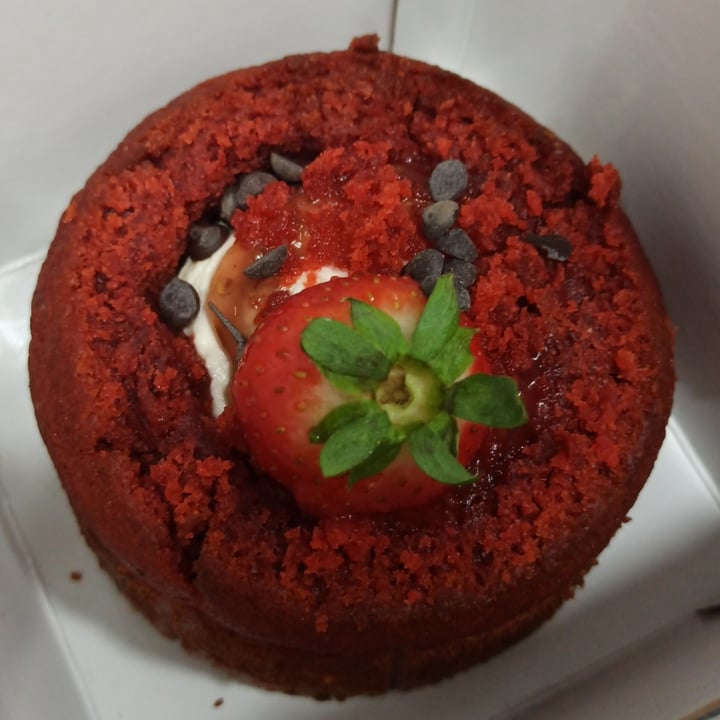 photo of Chök The Chocolate Kitchen Mini Cake Vacka shared by @arantzagates on  23 Sep 2021 - review