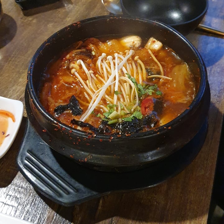photo of Daehwa Vegetarian Kimchi Jjigae shared by @yiersansiwu on  19 Apr 2021 - review
