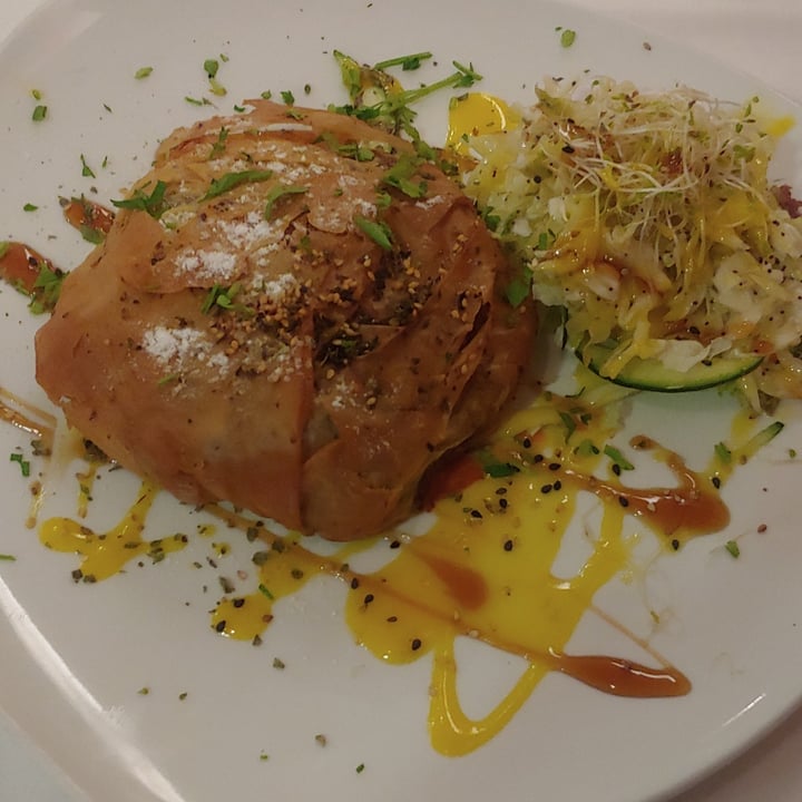 review photo of Ecocentro Pastela de arroz shared by @albavegan on 28 Nov 2021 - review