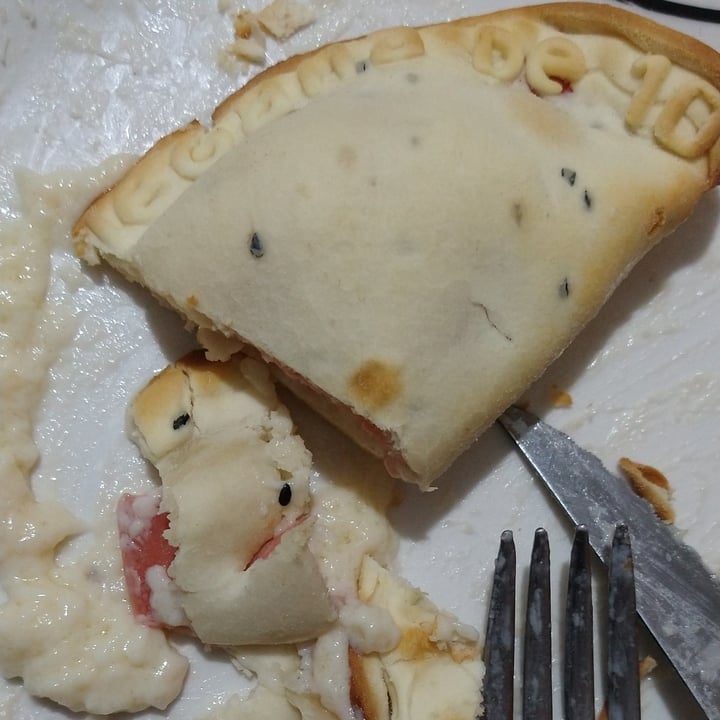 review photo of Empanadas de 10 Empanada De Jamon Y Queso Vegana shared by @marielaveg on 09 Oct 2020 - review