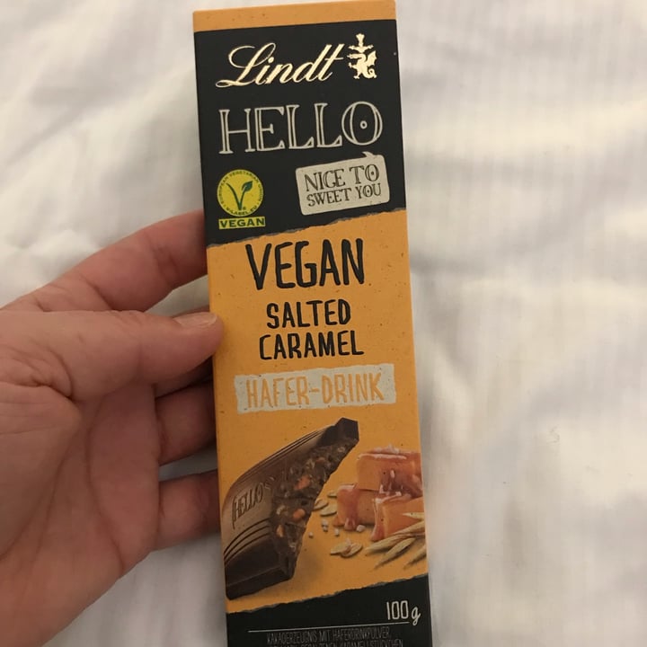 photo of Lindt Hello Vegan Salted Caramel shared by @vegvale on  20 Mar 2022 - review