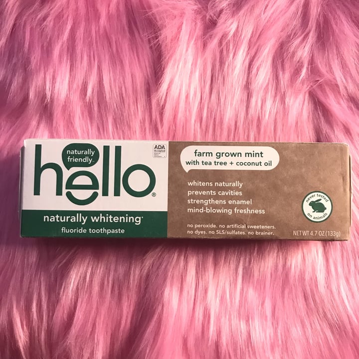 review photo of Hello Farm Grown Mint Toothpaste shared by @veganforanimal on 26 Aug 2022 - review