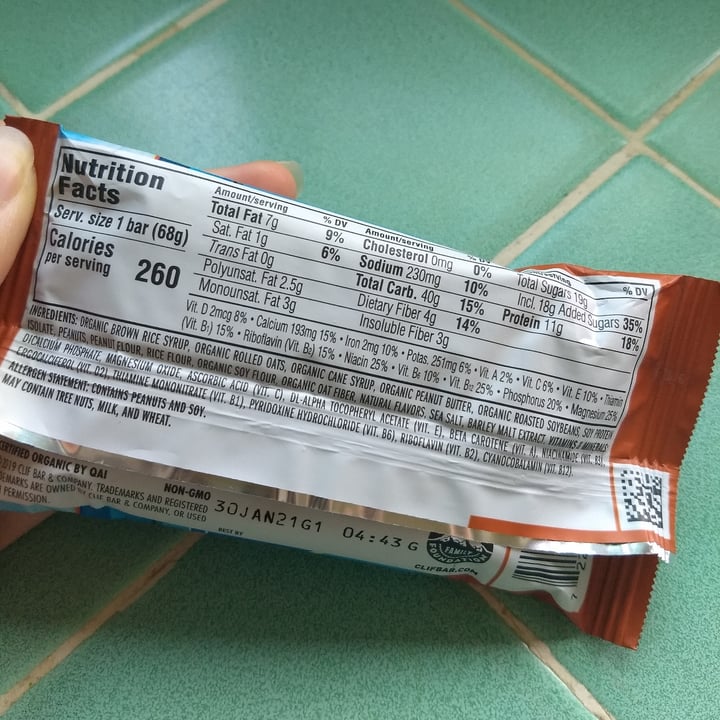 photo of Clif Bar Crunchy Peanut Butter shared by @pinpanpot on  24 Oct 2020 - review