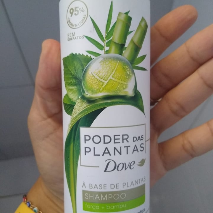 photo of Dove Shampoo - Poder das Plantas * força + bambu * shared by @ida1904 on  21 Apr 2022 - review