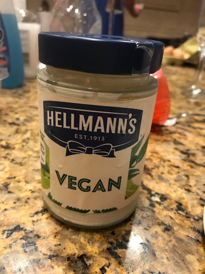 photo of Hellmann’s Hellman’s Vegan Mayonnaise shared by @glendasb on  21 Dec 2019 - review