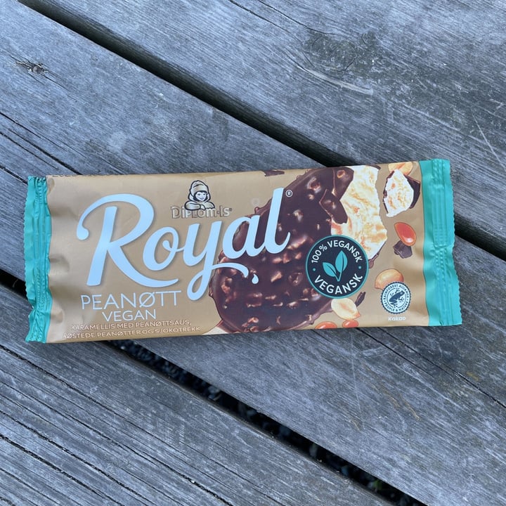 photo of Diplom-Is Peanut chocolate caramel ice cream bar shared by @nordicplant on  23 Jun 2021 - review