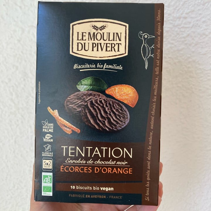 photo of Le Moulin Du Pivert Bizcochos De Chocolate Negro Y Naranja shared by @veganwildce on  26 Sep 2021 - review