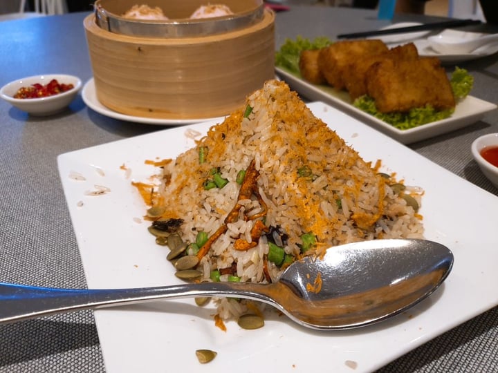 photo of Lotus Kitchen Mixed Mushroom Fried Rice shared by @veggiexplorer on  26 Feb 2020 - review