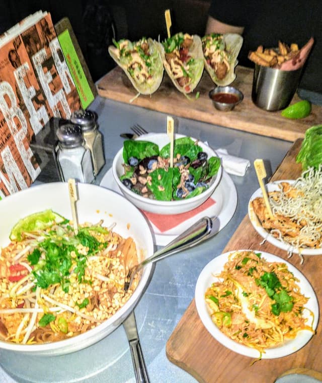 菜肴“Pad Thai”的照片
