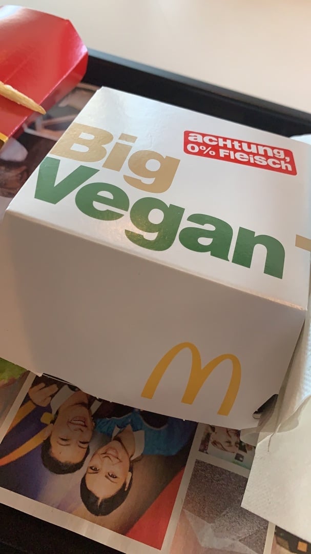 photo of McDonald's Big Vegan TS shared by @vegandfred on  13 Dec 2019 - review