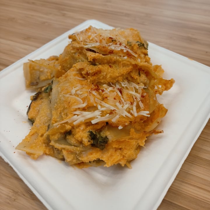 photo of Naked Earth Cafe Butternut Squash Lasagne with Kale and Mushrooms shared by @skootykoots on  13 Nov 2021 - review