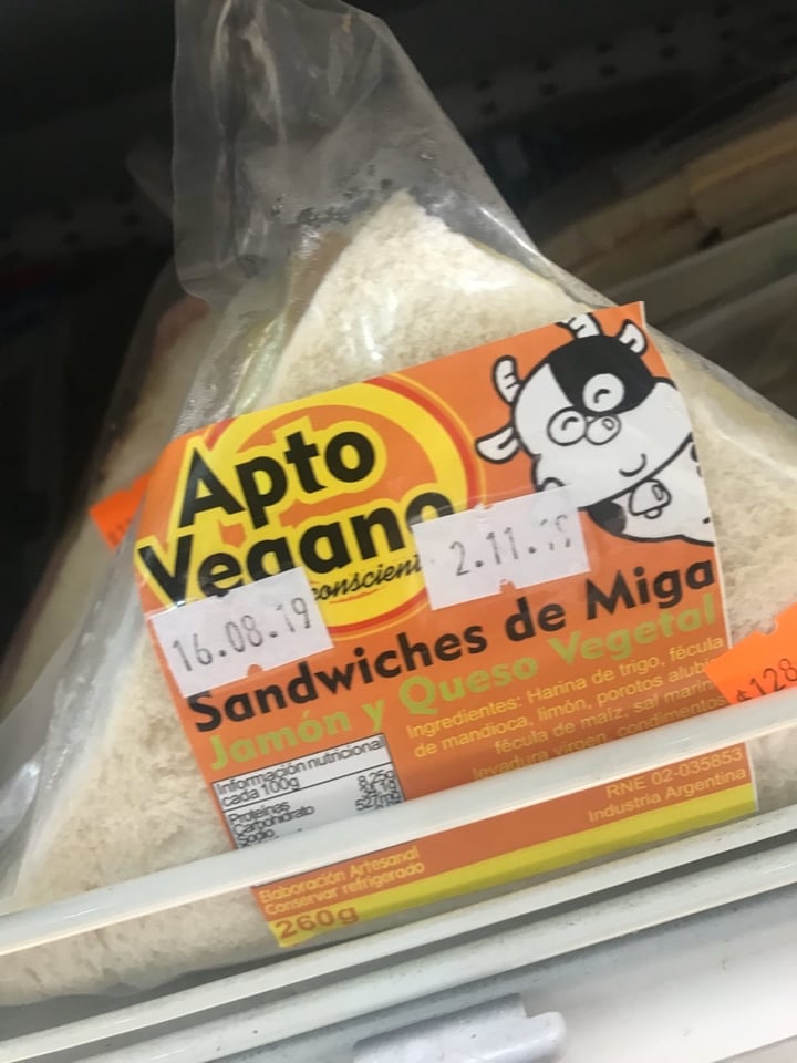 review photo of Apto Vegano Consciente Sandwiches de Miga shared by @jenniferchavess on 09 Dec 2019 - review