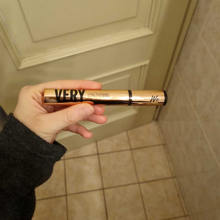 photo of We makeup Mascara Very shared by @msadriana on  13 Mar 2022 - review