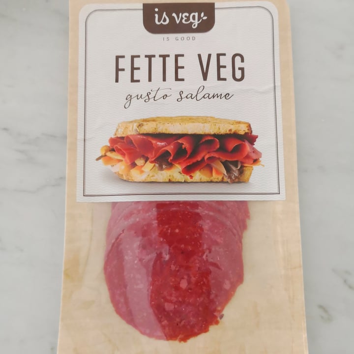 review photo of is veg Fette Veg - Gusto Salame shared by @elena4animals on 08 Jun 2022 - review