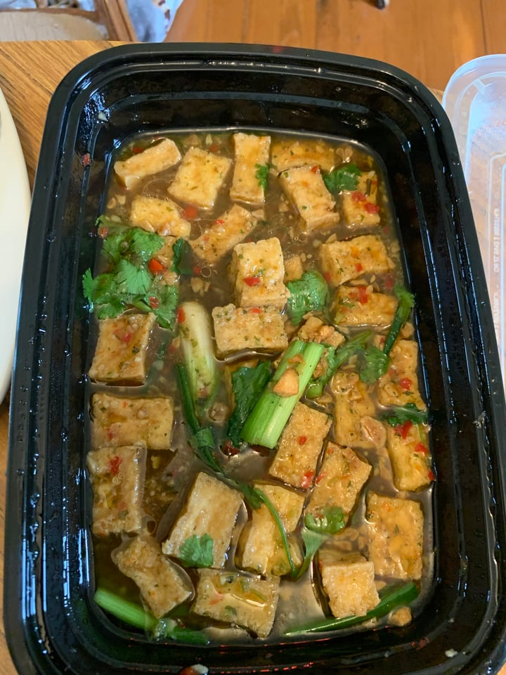 photo of Blooming Thai Pad Garlic Entree shared by @jeremytheape on  30 Apr 2022 - review