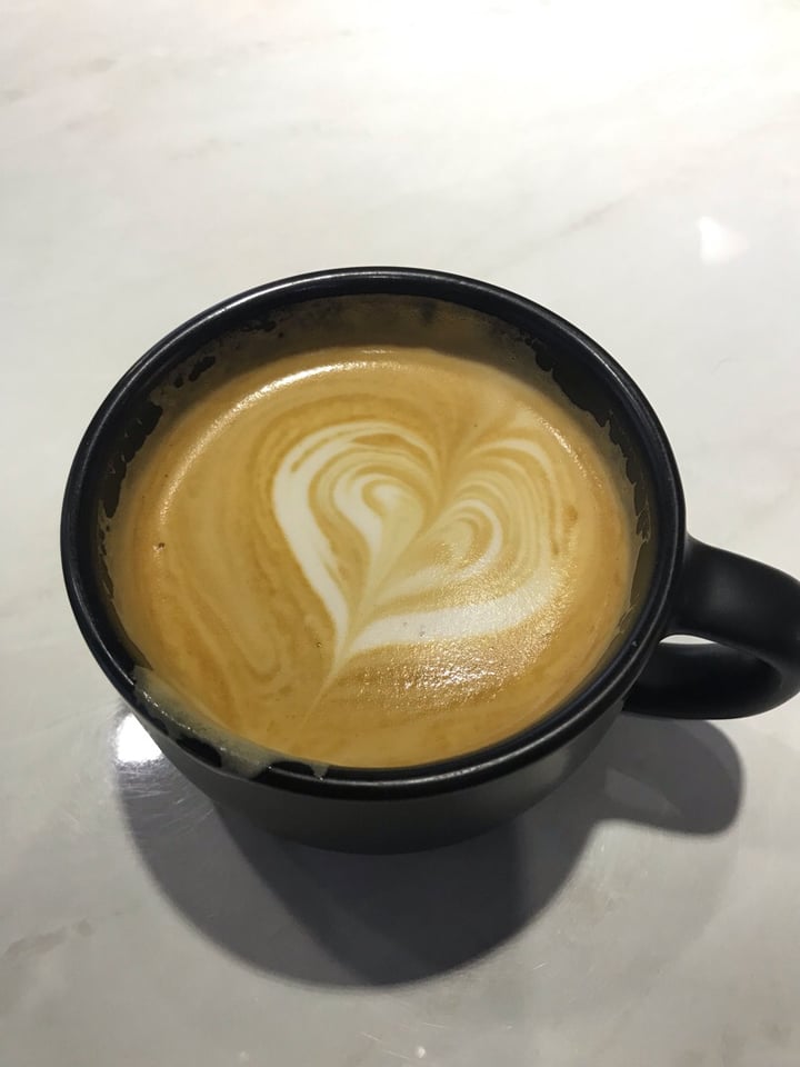photo of Mellower Coffee Singapore Oat milk Latte shared by @gardengoddess on  16 Sep 2019 - review