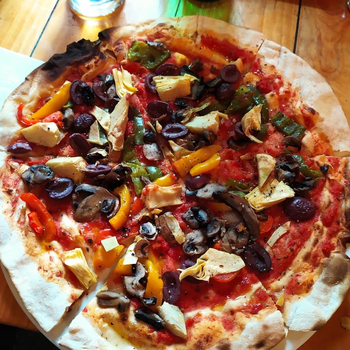 photo of Massimo's Vegan Vegetarian Pizza shared by @deidrejohnson on  16 Aug 2020 - review