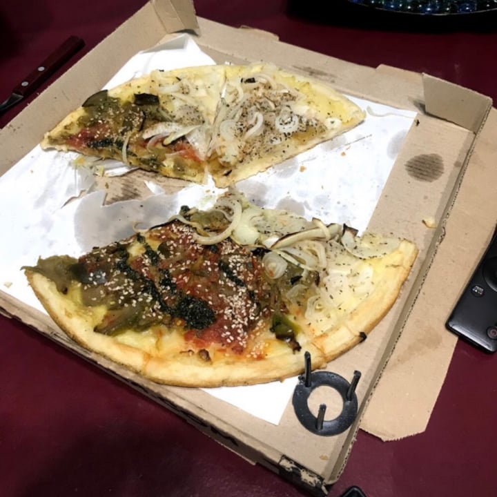 photo of Pizza Vegana Pizza Vegana shared by @alexiarinaldi on  29 Sep 2020 - review