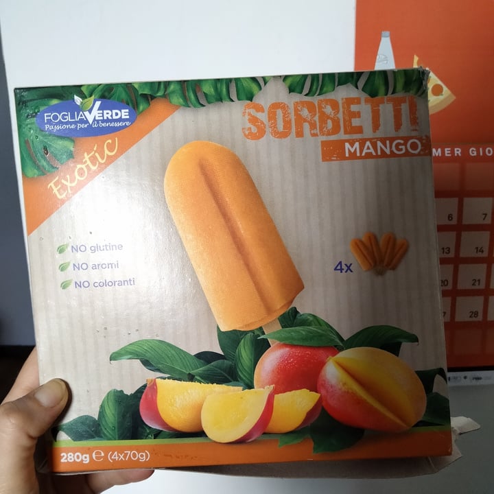 photo of Foglia verde sorbetti mango shared by @giuliaspetti on  10 Jul 2022 - review