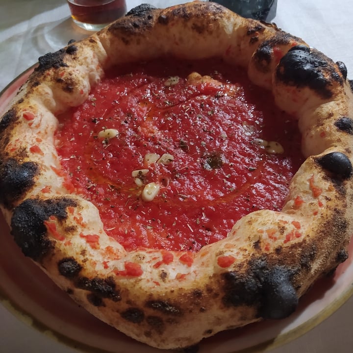 photo of Pizzeria Anima e Core Pizza Marinara shared by @lanonnavegana on  15 Sep 2021 - review