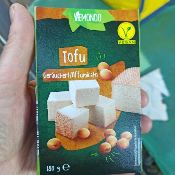 photo of Vemondo Tofu affumicato shared by @patryf on  10 Jan 2022 - review