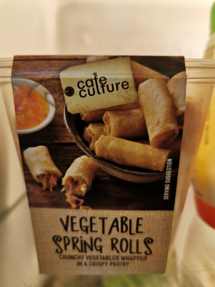 review photo of Cafe culture Vegetable Spring Rolls shared by @cris on 11 Dec 2019 - review
