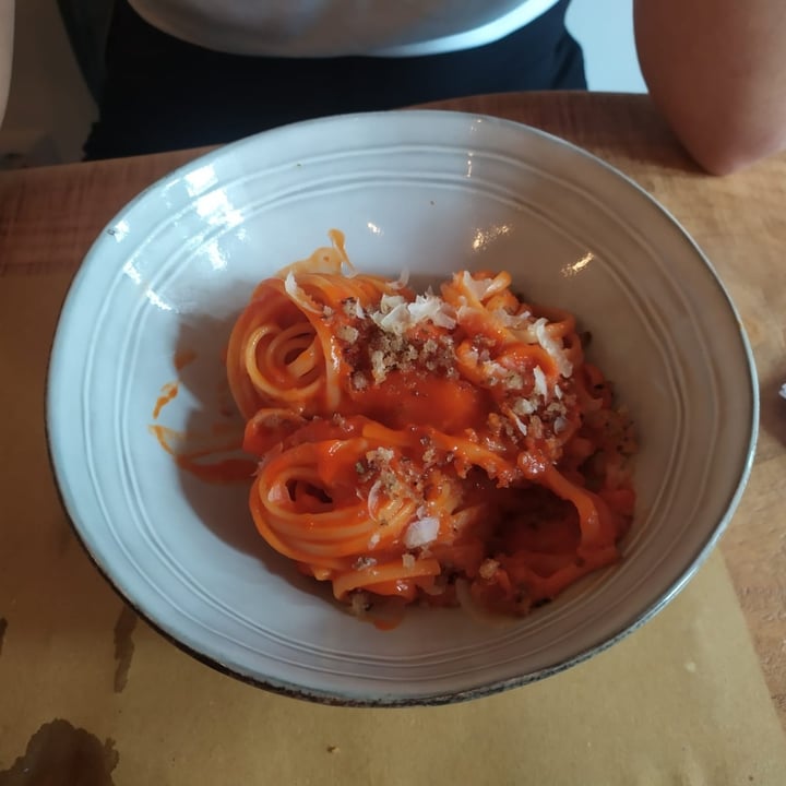 photo of MOM Cucina Vegetale Creativa Spaghetti shared by @noemidip on  27 Aug 2022 - review