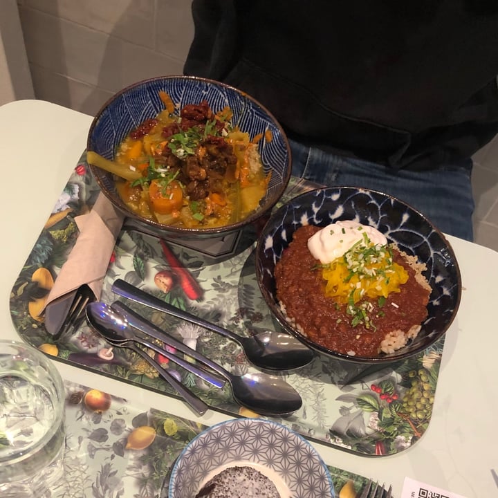 photo of Le Botaniste Chili Sin Carne shared by @carlottaferrero on  01 Sep 2021 - review