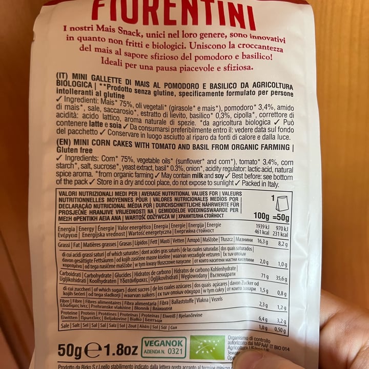 photo of Fiorentini Snack di mais pomodoro e basilico shared by @ayssela on  26 Jun 2022 - review