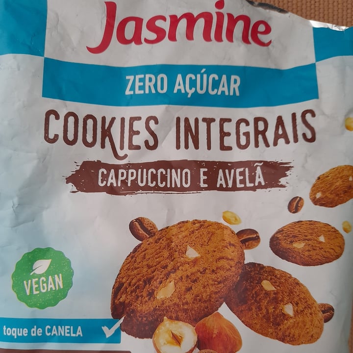 review photo of Jasmine cokies cappuccino e avelãs shared by @criscarminati on 09 Sep 2022 - review