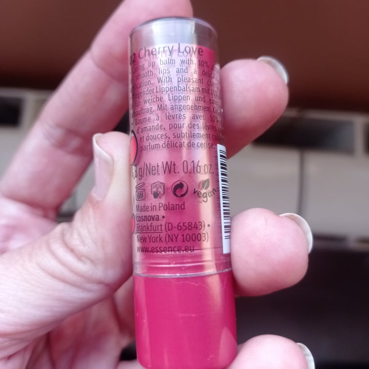 review photo of Essence Cosmetics fruit kiss caring lip balm 02 cherry love shared by @veggielauher on 23 May 2022 - review