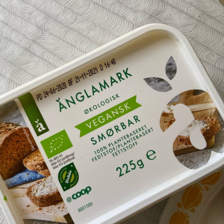 photo of Änglamark Økologisk Vegansk Smørbar shared by @j9of7 on  11 Oct 2021 - review