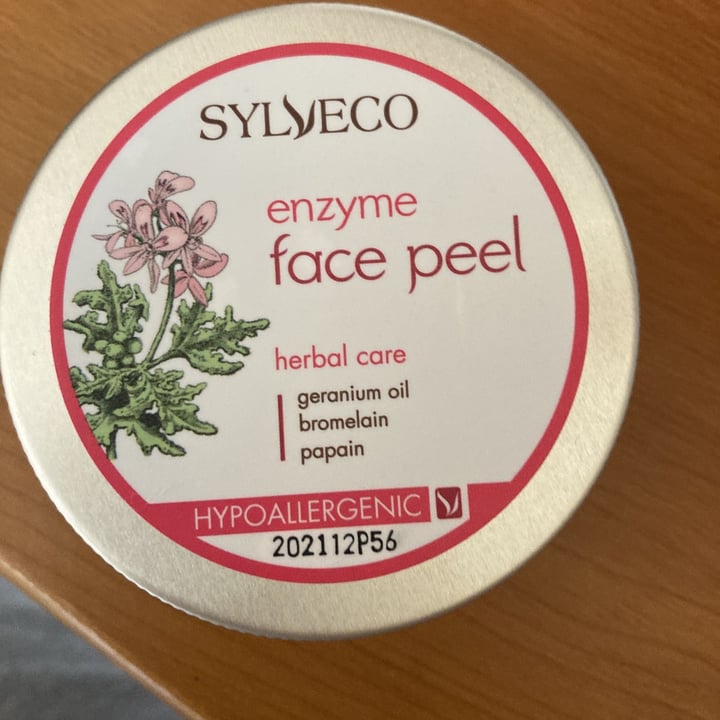 photo of Sylveco Enzyme face peel shared by @alice01 on  13 Apr 2021 - review