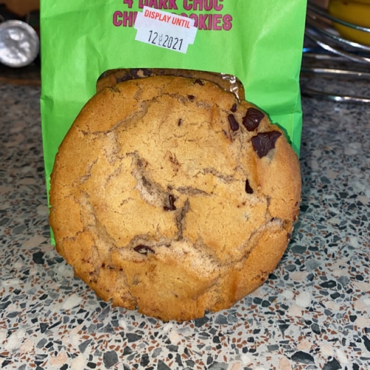 photo of GRO Dark choc chunk cookies shared by @williamgillis on  08 Jul 2021 - review
