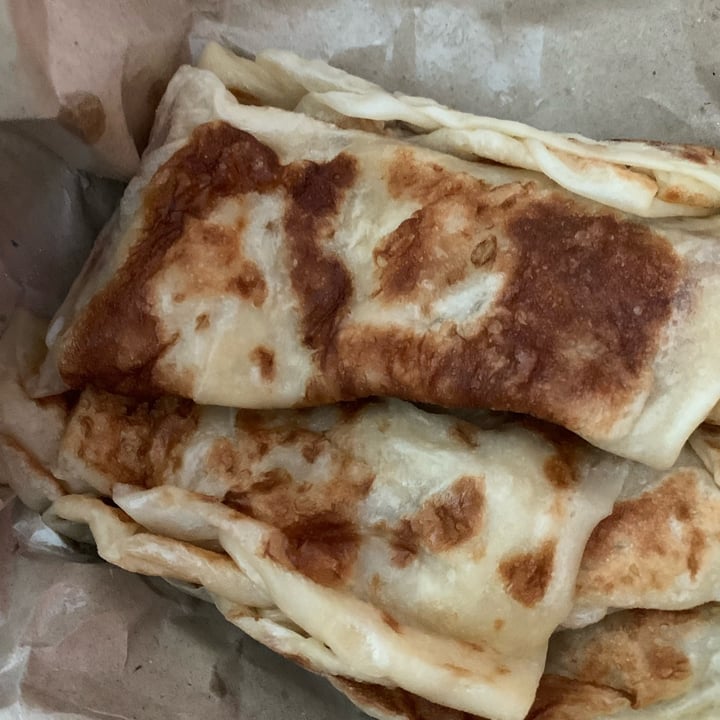photo of Al-Madina Prata shared by @yourvegetarianmom on  19 Mar 2022 - review