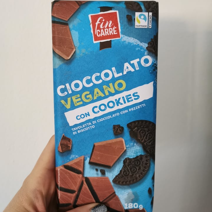 photo of Fin Carré Cioccolato con Cookies shared by @beab04 on  30 Jan 2022 - review