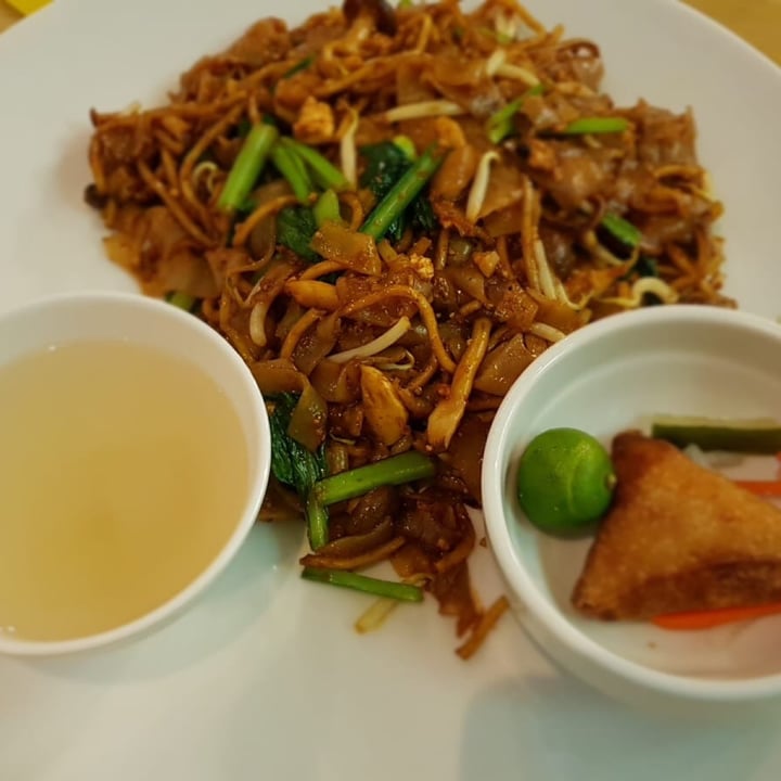 photo of Loving Hut Lh Char Kway Teow Set shared by @clav on  07 Oct 2020 - review