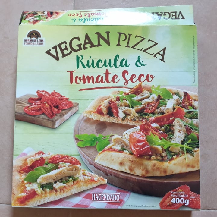 photo of Hacendado Vegan Pizza Rúcula & Tomate Seco shared by @absolent on  14 Nov 2021 - review