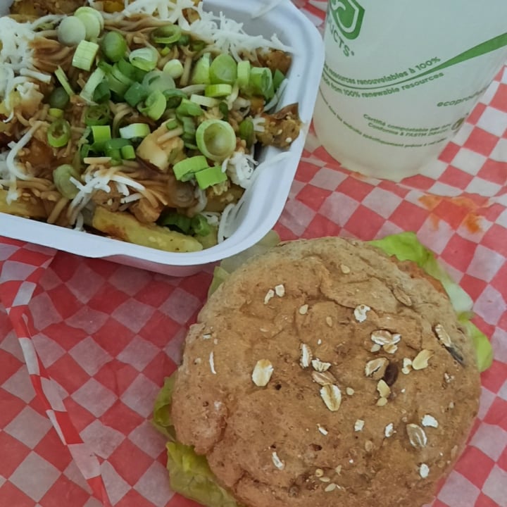 review photo of Sweet Beets Burger and Fries shared by @lyy on 22 Jun 2020 - review