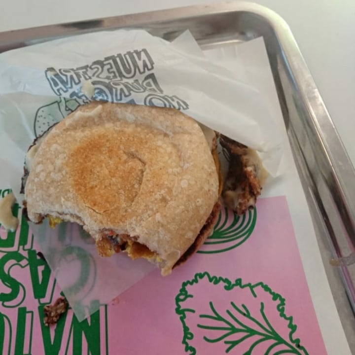 photo of Silvi's Breakfast Burger shared by @nataliagarzon on  08 Dec 2021 - review