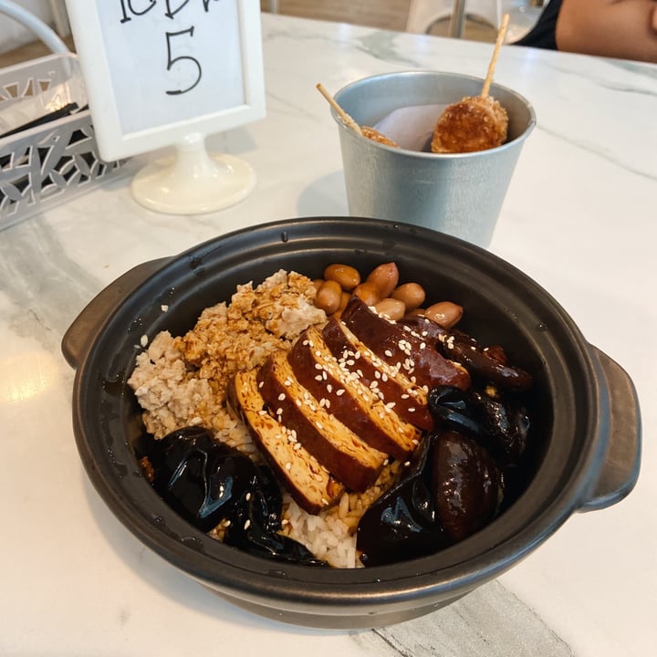 photo of The Clef Cafe Braised Meat Rice shared by @cadyliys on  31 Dec 2020 - review