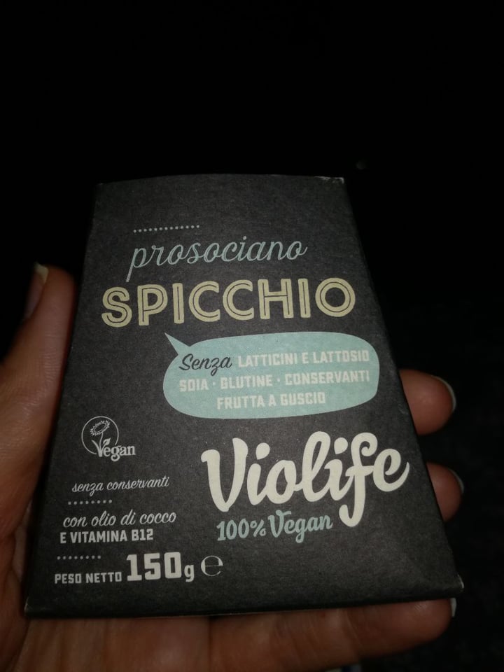 photo of Violife Prosociano Spicchio shared by @miriamealbertoveg on  24 Mar 2020 - review