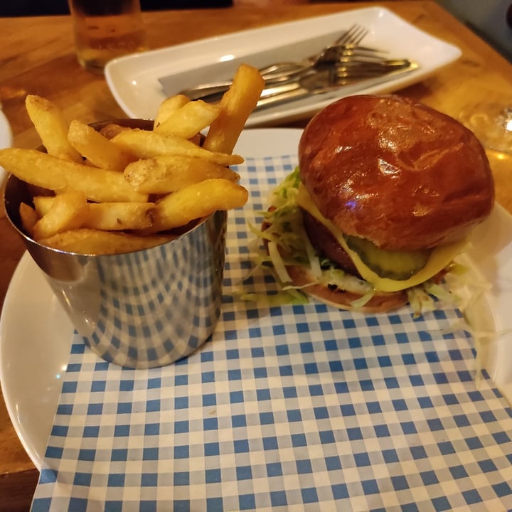 photo of The Victoria The Vic's Plant Burger shared by @ragamuffin on  24 Jun 2021 - review