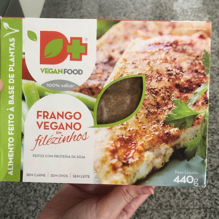photo of Vegan Food FRANGO VEGANO em Filézinho shared by @fevalente on  07 Aug 2022 - review