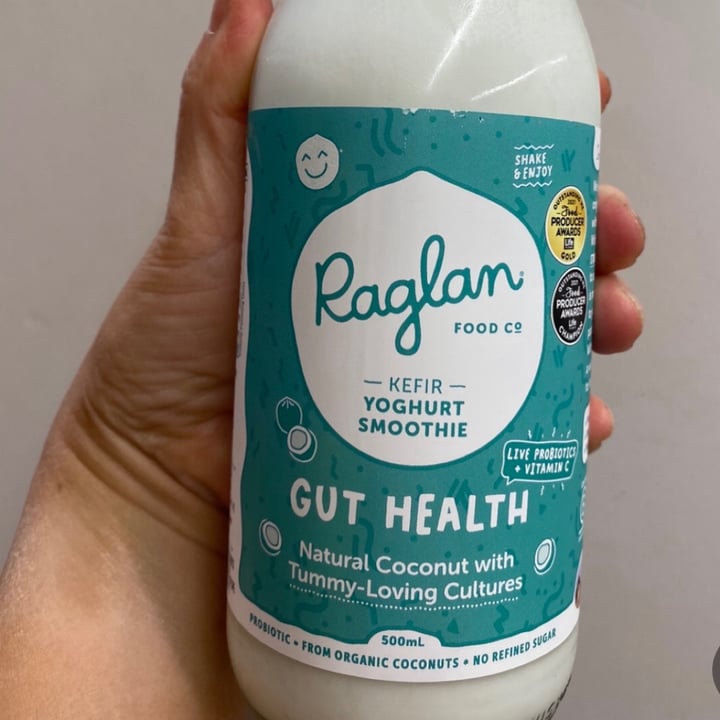 photo of Raglan Food Co Kefir yoghurt smoothie shared by @piggy-egg on  02 Jan 2023 - review