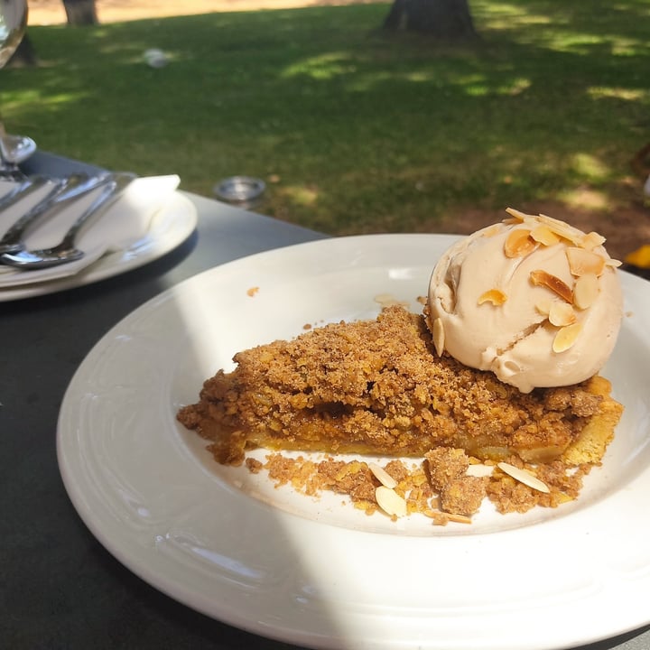 photo of Jonkershuis Restaurant South Africa Apple Crumble shared by @anxietea on  23 Dec 2021 - review