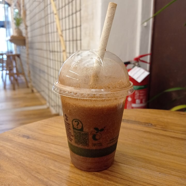 photo of #RAW VEGAN FIRENZE Smoothie Choco Power shared by @gensenku on  25 Mar 2022 - review