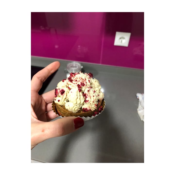 review photo of Entre Pedras Café Bar Vegano Pistacho e amorodo shared by @myveglife on 27 Oct 2021 - review