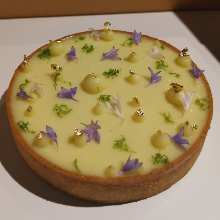 photo of Bien Caramélisé Passionfruit & Lime Tart shared by @anna-c on  14 Apr 2021 - review